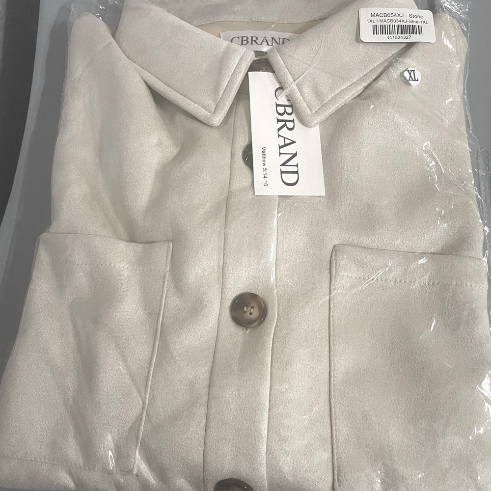 Closet candy Cbrand “SHACKET”